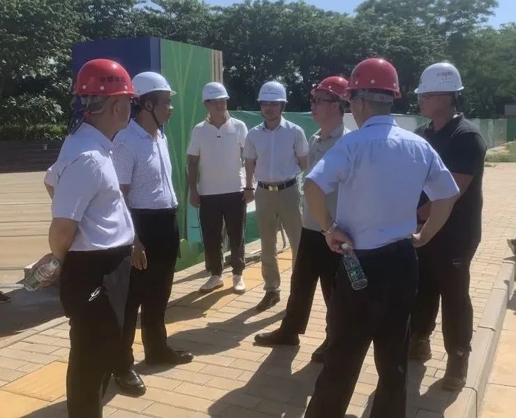 海口市常务副市长孙波前往海口公园项目进行安全生产调研