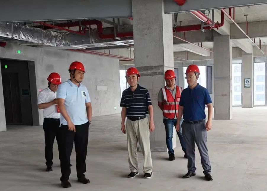 马洪力一行赴武汉光谷创新天地项目开展调研督导